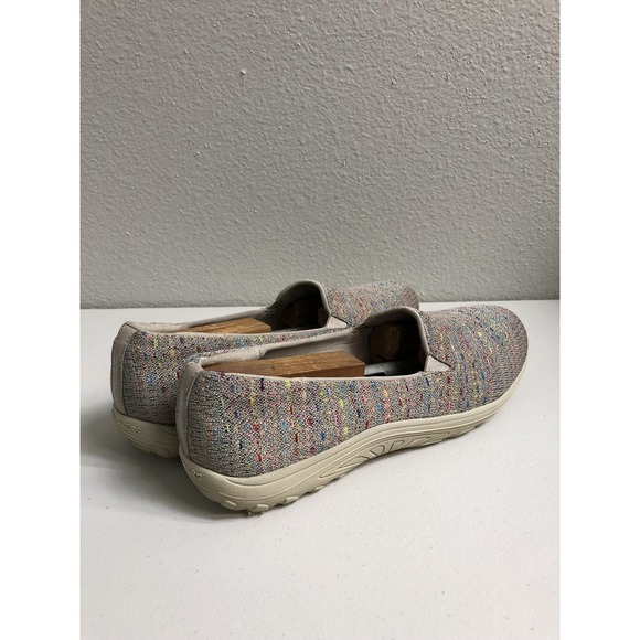 Skechers Relaxed Fit Shoes Womens Size 11 Taupe Slip On Memory Foam Comfort - Picture 5 of 12